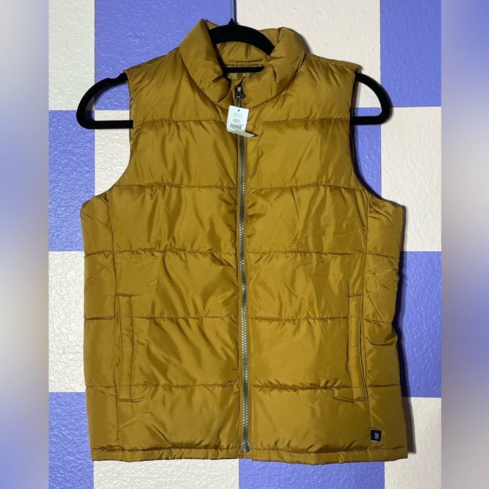 NWT Gap Kids ColdControl Puffer Vest in Honey Mustard Yellow - Size L
